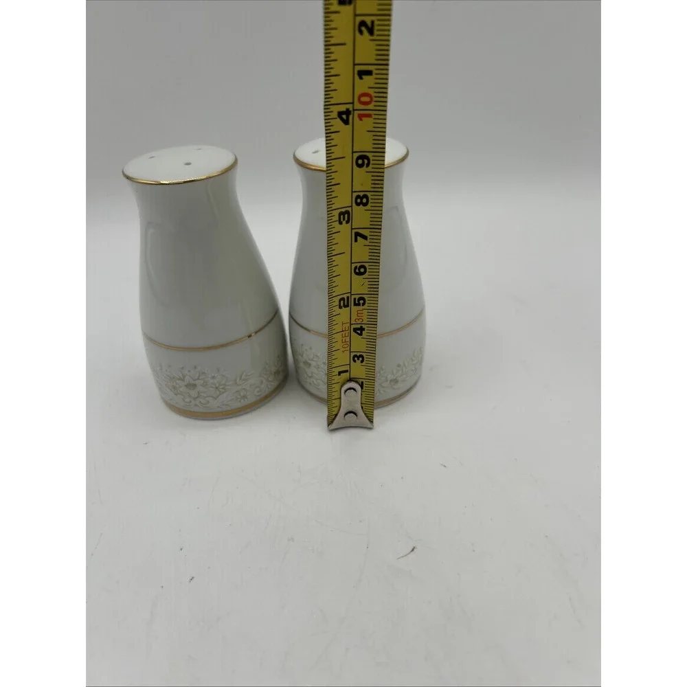Noritake Dearest Salt & Pepper Shakers White Floral Gold Edge Fine China Japan
